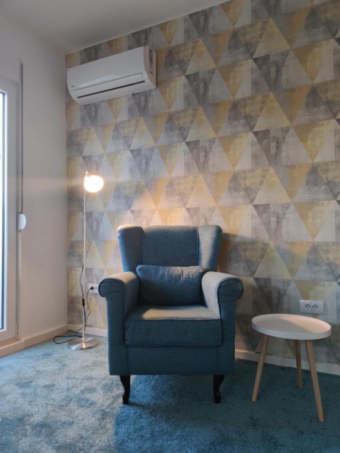 Blue Apartment Riverside Podgorica Buitenkant foto
